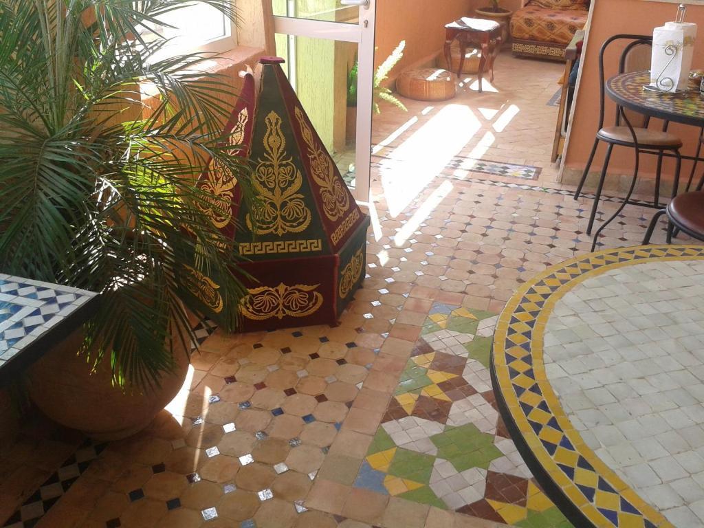 Maison Famille Tazi Fez Buitenkant foto